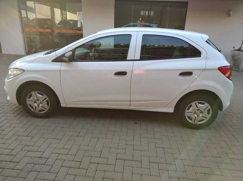Chevrolet Onix Hatch 1.0 4p Flex Ls