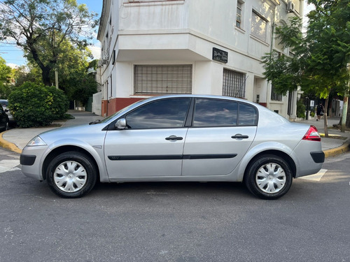 Renault Mégane II 1.6 L Confort Plus