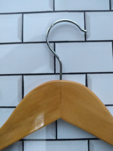 Percha Madera Laqueada Importada Niño 31 Cm X 10 Unidades
