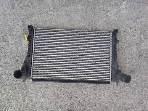 Enfriador Intercooler Golf Del 2015 Al 2018 1.8 Litros