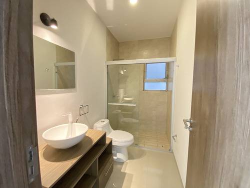 Departamento En Poblado Acapatzingo, Cuernavaca, Morelos Caen-490-de