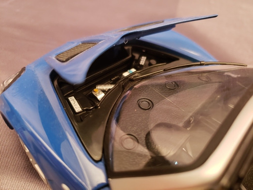 Opel Speedster Escala 1/18 Welly (Usado)