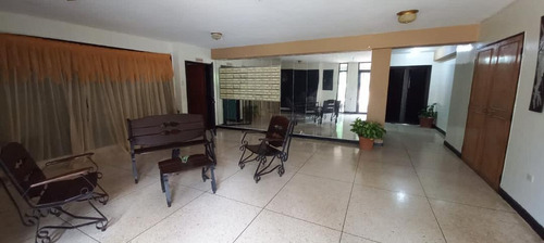Imagen 4 de 21 de Apartamento Conjunto Residencial Torres Blancas. Adlz