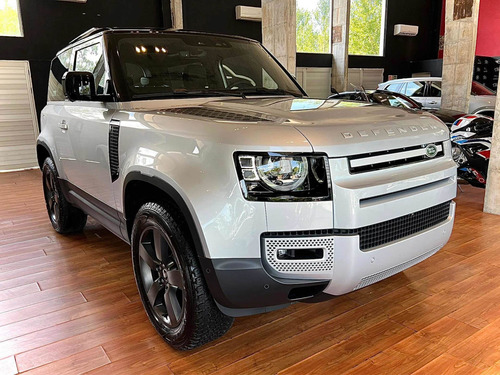 Imagen 3 de 21 de Land Rover Defender New 90 Extrafull