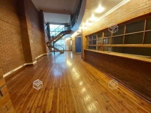 Imagen 4 de 12 de Oficina 4 Plantas 818m2 Calle Angol