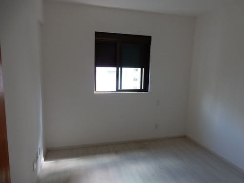 Imagem 12 de 20 de Apto Carmo | 3 Quartos | 165 M² | Cond: R$450.00 | 2 Vagas - Y5l1e7
