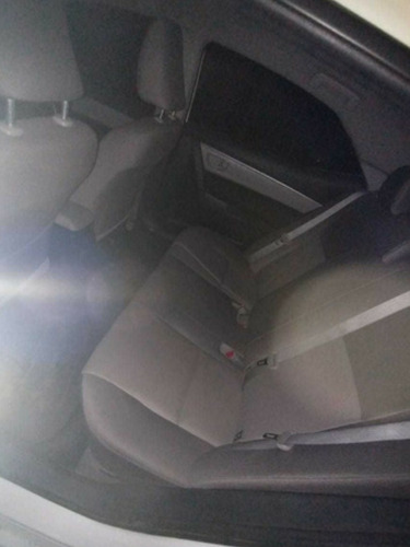 Imagen 9 de 9 de Toyota Corolla 2016 1.8 Xli Mt 140cv