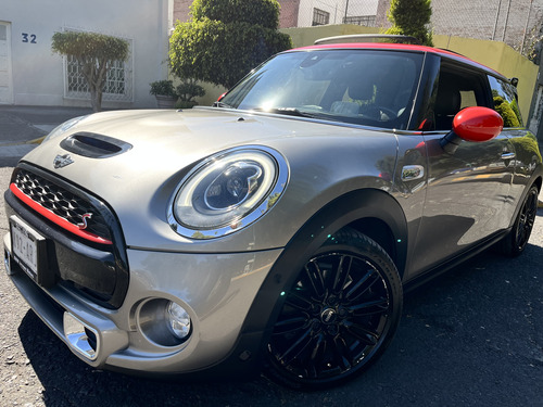 Mini Cooper S 2.0 Hot Chili 5 Puertas At
