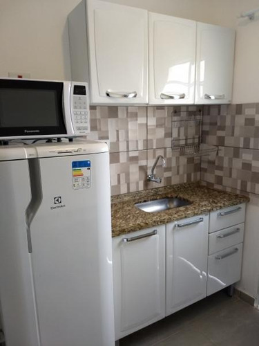 Imagem 4 de 13 de Kitnet Studio Quitinete 1 Dormitório Mobiliado Para Alugar Próximo Usp, 18m² Por R$ 1.100/mês - Vila Universitária - Butantã - São Paulo/sp - Kn0156 - Kn0156