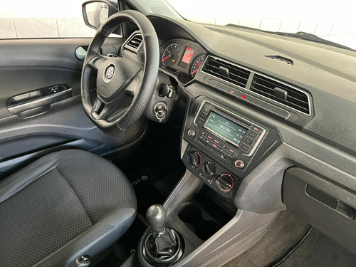 Imagem 23 de 23 de Volkswagen Voyage Sem Entrada Financiamento Aplicativo Uber