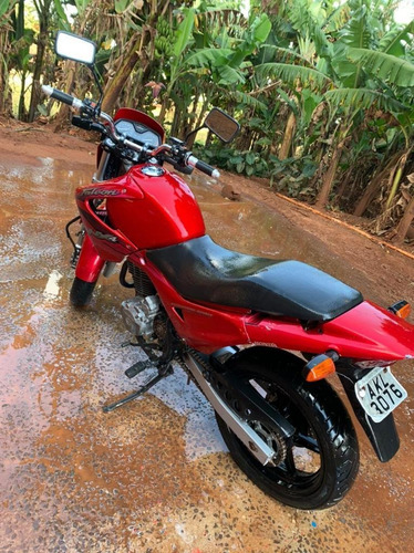 Imagem 1 de 4 de Honda Falcon400