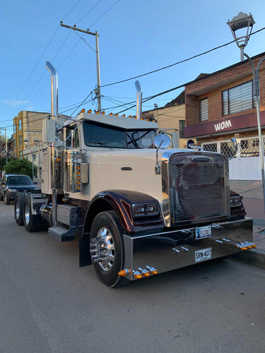 Tractomula Freightliner Classic Xl 