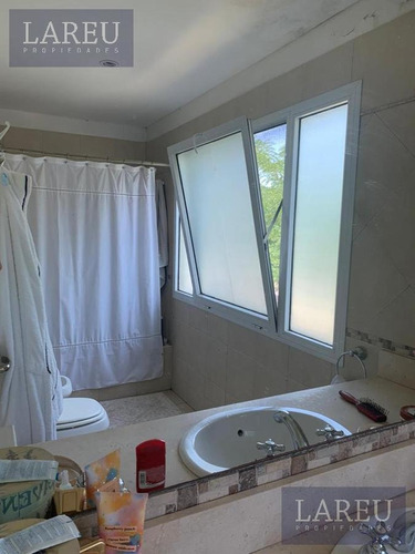 Imagen 17 de 25 de Casa En Venta - Barrio Boulevares