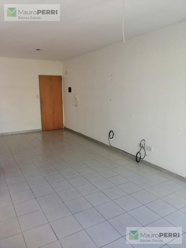 Imagen 7 de 10 de Departamento - La Plata