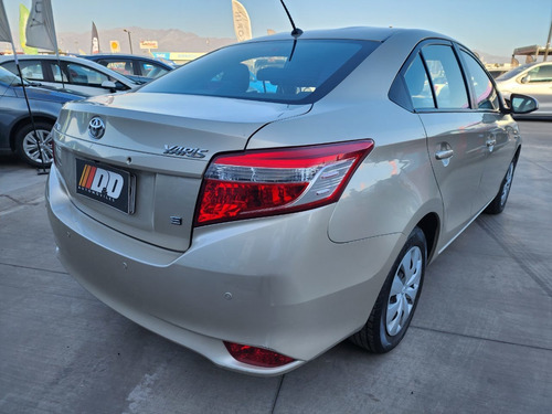 Imagen 10 de 14 de Toyota Yaris 1.5 Gli Mt Full 2018