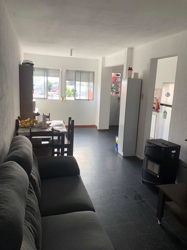 Se Vende Apartamento De 4 Dormitorios