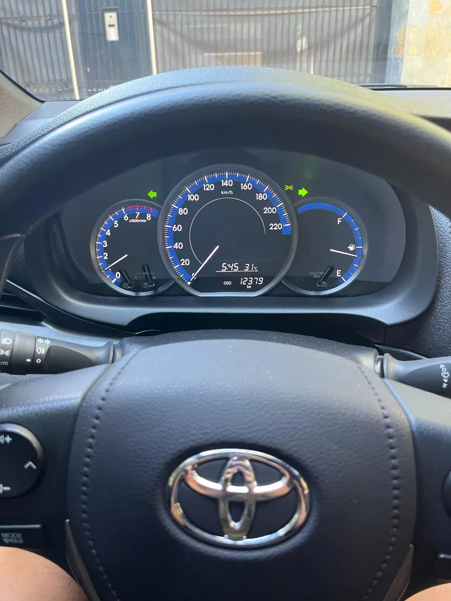 Toyota Yaris 1.5 107cv Xs