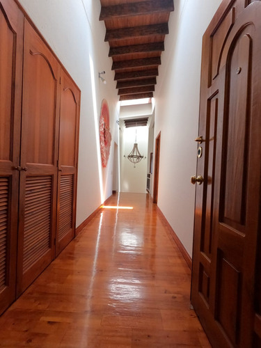 Se Vende Exclusiva Casa Campestre En El Alto Del Escobero Envigado!