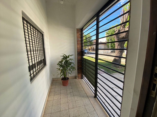 Venta Casa 3 Amb /garage - O Pos.lote Construcción