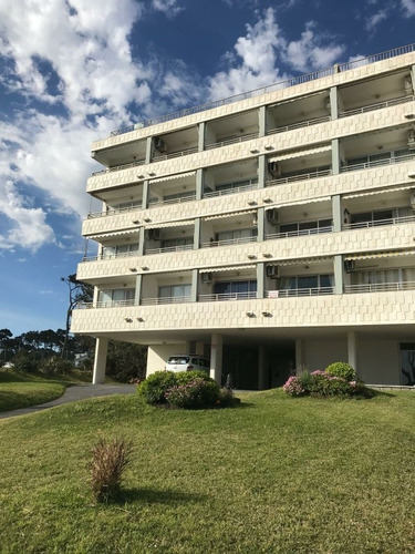 Imagen 12 de 12 de Monoambiente Con Terraza A La Playa Mansa Parada 16 Ymedio Rambla Williman