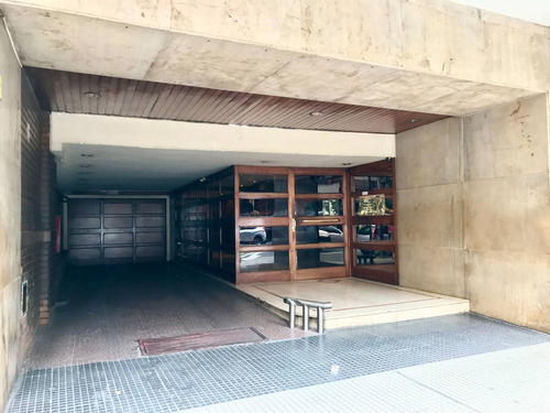 Imagen 11 de 30 de Departamento 4 Amb Venta Con Balcon Y Cochera Fija