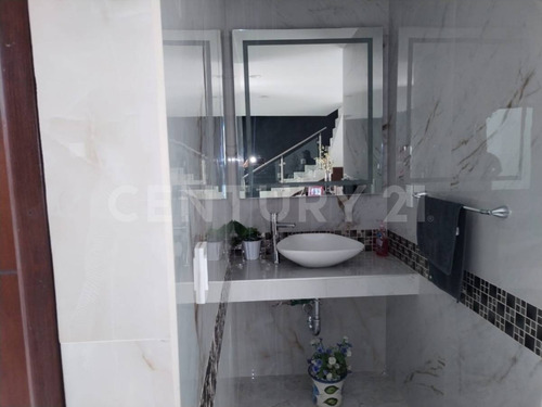 Casa En Condomino En Venta En San Mateo Otzacatipan, Toluca, Estado De México