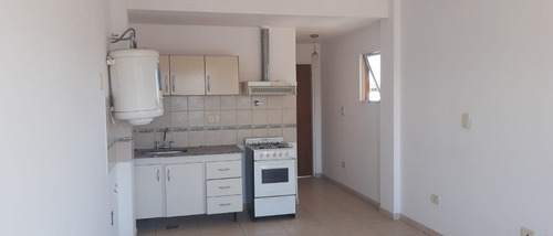 Imagen 3 de 11 de Departamento De 2 Ambientes En Venta - Moron Norte