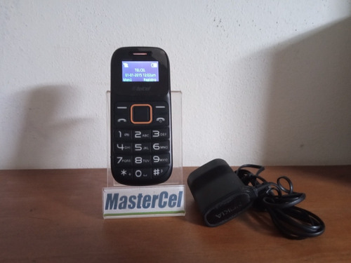 Celular Nyx (telcel) Con Cargador, Teléfono Básico