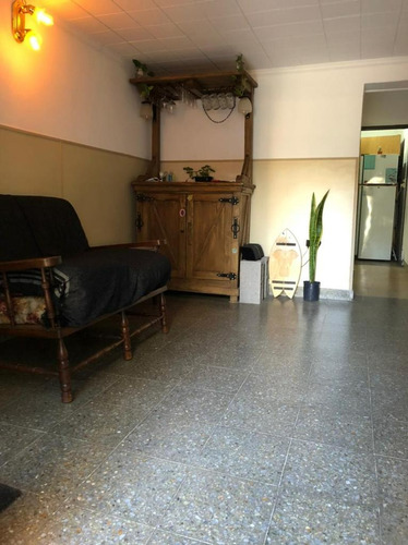 Venta - Buen Depto T/casa 3 Amb C/patio Y Terraza! Banfield