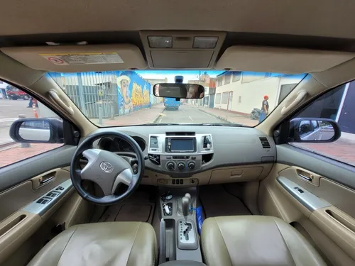 Toyota Fortuner 2.7l 4x4