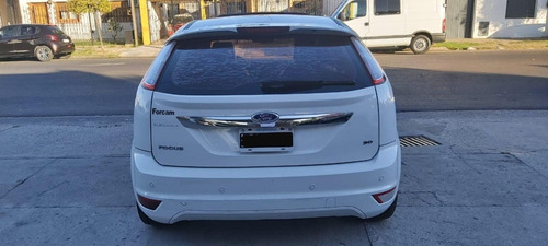 Ford Focus Ghia Aut 2.0 Berissense