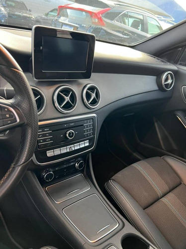Imagem 9 de 11 de Mercedes-benz Cla 200 1.6 Vision 16v Flex 4p Automático