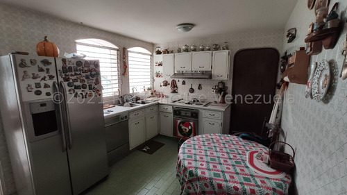Imagen 14 de 23 de Casa En Venta Mls #22-14715 - Laura Colarusso