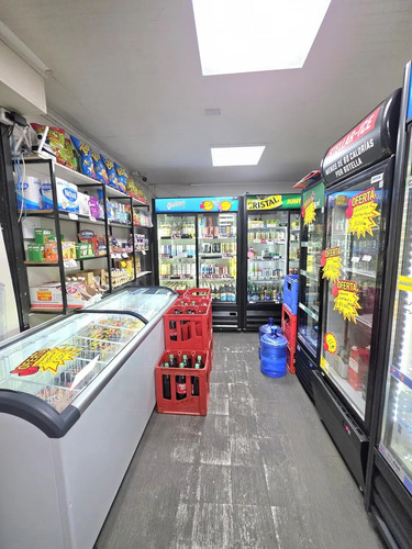 Se Arrienda Local Comercial Para Botillería  Con  Patente