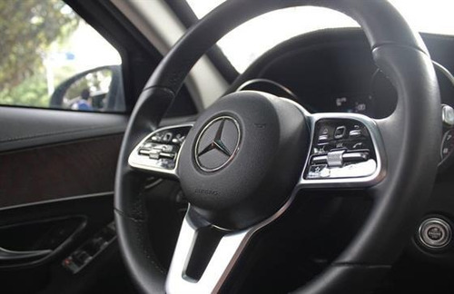 Mercedes Benz C-180