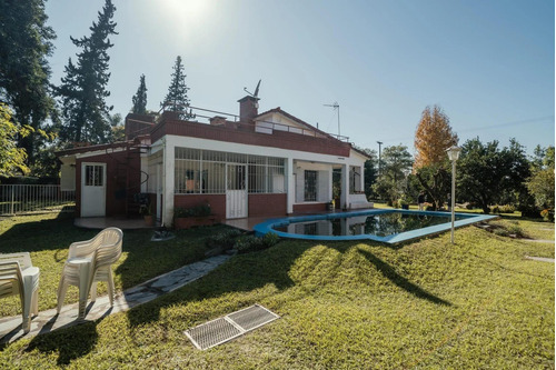 Departamento En Venta - 3 Dormitorios 2 Baños - 615mts2 - Yerba Buena
