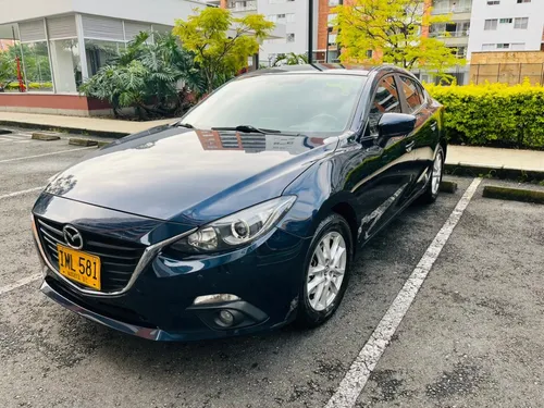 Mazda 3 2.0 Touring