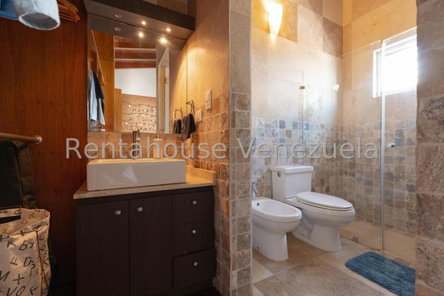 Casa En Venta La Lagunita Lp
