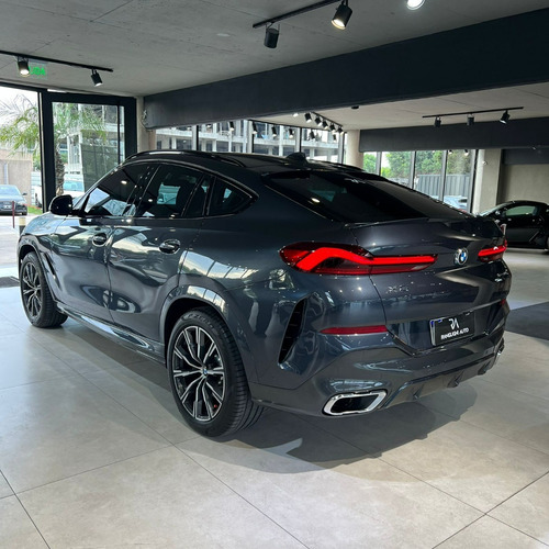 Imagen 5 de 25 de Bmw X6 2021 4.4 Xdrive 50i M Package 449cv