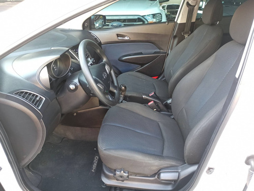 Hyundai Hb20 1.6 Comfort Plus 16v Flex 4p Manual