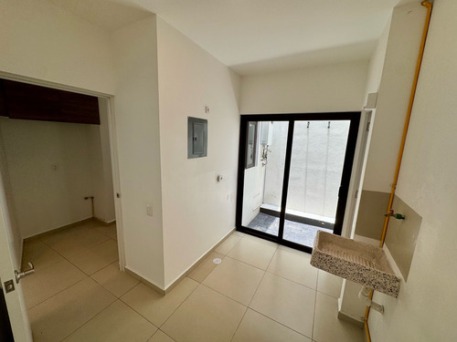 Casa En Venta En Residencial Vista Bosques, Ocoyoacac.
