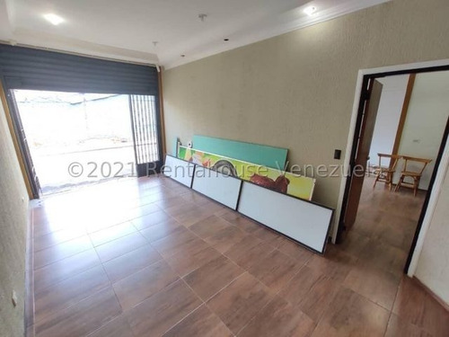 Imagen 4 de 20 de @enzococchioni.rah Local Comercial Av. San Agustin Maracay 22-15780