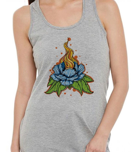 Musculosa Planta Abriendose Con Fuego