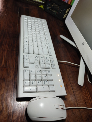 Hp All-in-one De Escritorio (Usado)