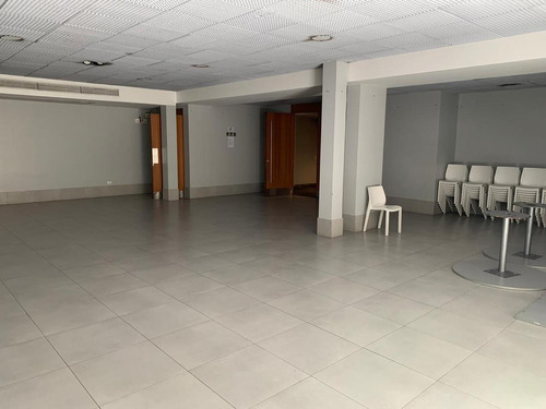 Imagen 16 de 19 de Departamento 4 Amb Piso 16 Con Amenities 2 Cocheras - Palermo Soho