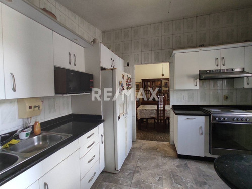 Imagen 8 de 19 de En Venta Bella Y Amplia Casa A Remodelar Morro Ii. Cód.: 129748. 04144841043