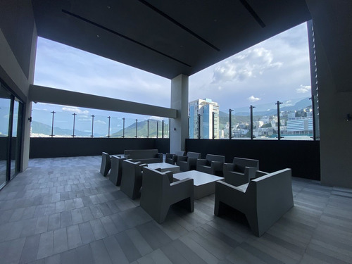 Departamento En Renta Torre Boreal Valle Oriente