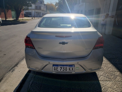 Imagen 11 de 15 de Chevrolet Onix 2021 1.4 Black Edition 1.4