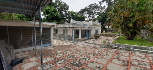 Imagen 1 de 14 de Casa Para Remodelar Con Gran Potencial Turístico, El Castaño, Maracay.