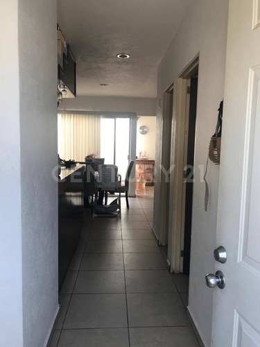 Imagen 2 de 9 de Casa En Venta En Parques Del Palmar, Tlaquepaque